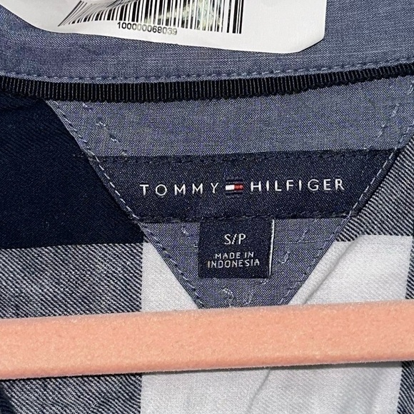 Tommy Hilfiger Checkered Button Down Shirt - Picture 3 of 5